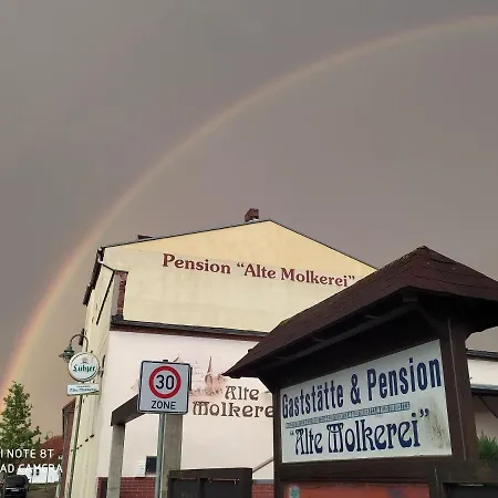 Alte Molkerei Pensión 3*
